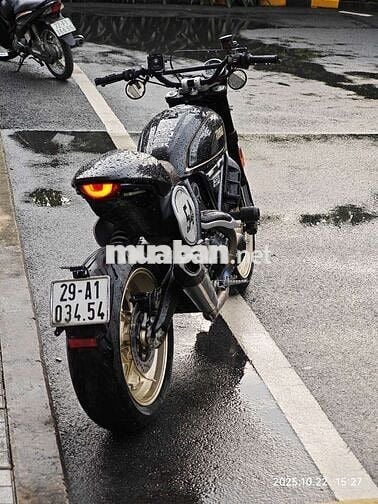 Ducati cafe racer chưa từng ra khỏi thành phố