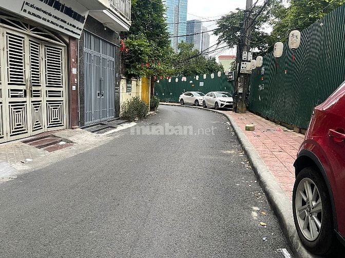 Cho thuê mặt bằng Kinh doanh Phố Đào tấn - Ba đình 