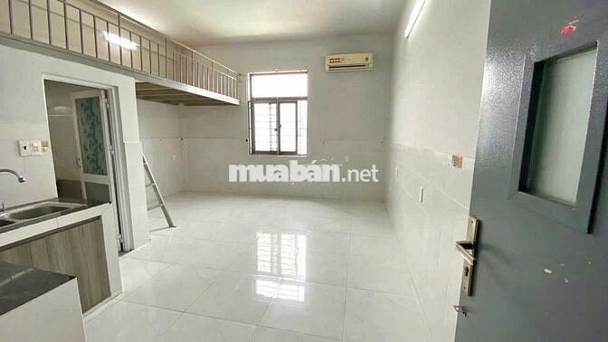 PHÒNG TRỌ GÁC CAO RỘNG RÃI – CHỈ 4P RA ĐẠI HỌC KIẾN TRÚC, SPKT