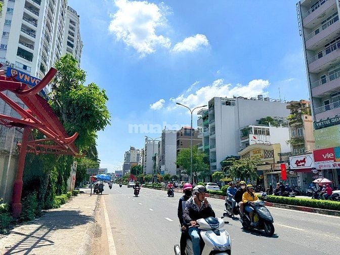 BÁN NHÀ 2 MẶT TIỀN TRƯỚC VÀ SAU : 323 LÊ ĐẠI HÀNH - P. 11 - Q. 11 -HCM