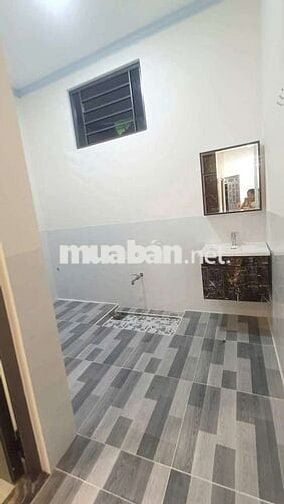 Nhà ngõ hẻm, 100m2, 2 phòng ngủ đường Nguyễn Văn tiên tân phong ĐN