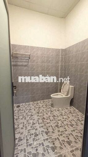 Nhà ngõ hẻm, 100m2, 2 phòng ngủ đường Nguyễn Văn tiên tân phong ĐN