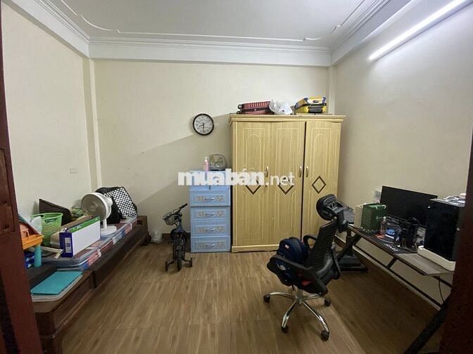 Kim Giang, ngõ thông kinh doanh, DT40m2, 4 tầng, MT 4m giá 11,4 tỷ