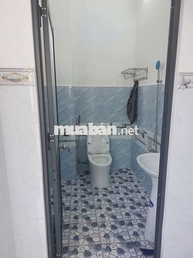 BÁN NHÀ: Mặt tiền Suối Lội 3PN + 1PK + 2WC - SHR