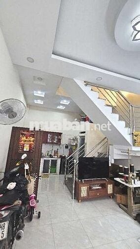Bán Nhà 2 Tầng BTCT Ngang 4.3m, Hẻm Lâm Văn Bền Thông Nhỉnh 5 Tỷ TL