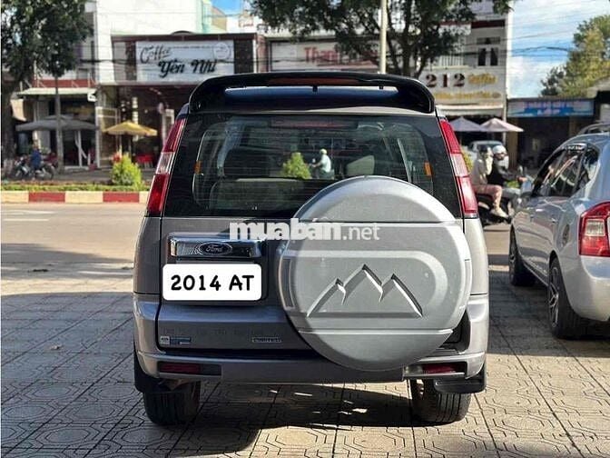Ford Everest 2014 Limited 4x2 - 122000 km