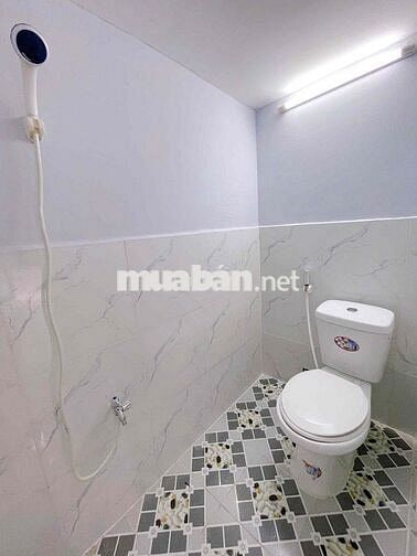 Mặt bằng kinh doanh mặt tiền đường lớn Thoại Ngọc Hầu - Tân Phú