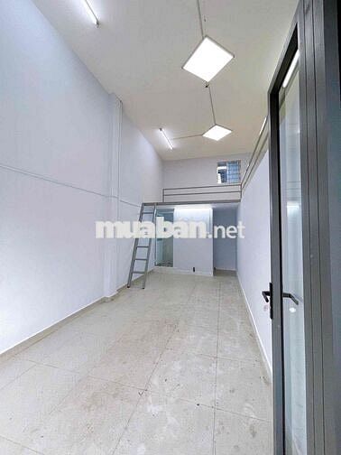 Mặt bằng kinh doanh mặt tiền đường lớn Thoại Ngọc Hầu - Tân Phú