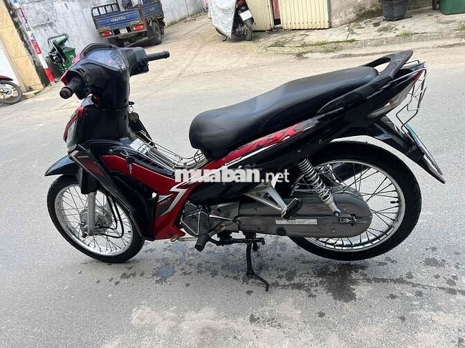 cần bán wave rsx 2018