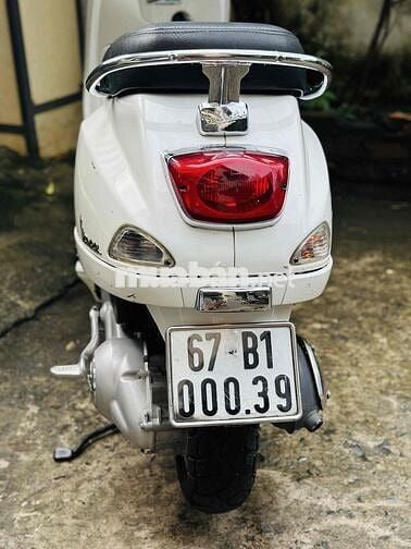 VESPA LX 150CC ZIN NGUYÊN CON BS 00039..