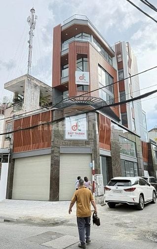 Cho thuê Nhà Góc 2 mặt tiền 77 Lê Hoàng Phái, Phường 17, Q.Gò Vấp