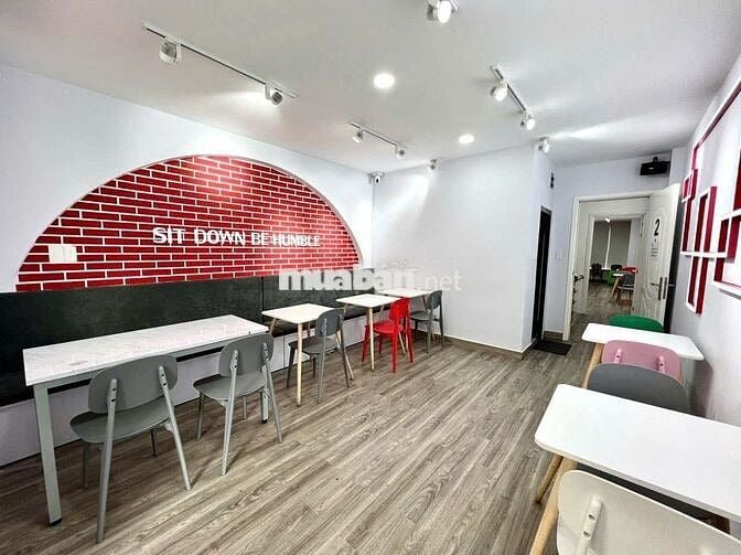 Bán nhà 2 mặt tiền đường Trần Hưng Đạo Q5 dt( 4 x 16m) giá 27 tỷ