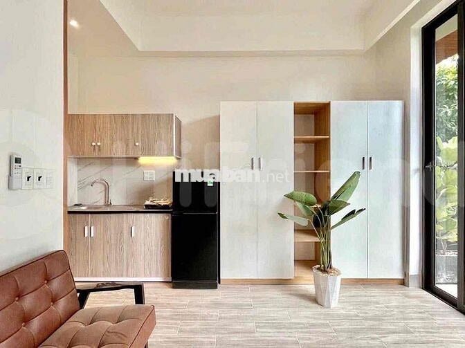 phòng ban công không có chỗ chê