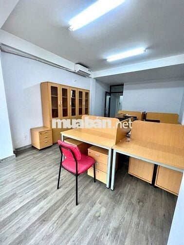 Bán nhà 2 mặt tiền đường Trần Hưng Đạo Q5 dt( 4 x 16m) giá 27 tỷ