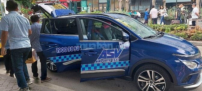 Tuyển gấp 30 lái xe làm việc tại sân bay, thu nhập cao, không lo khách