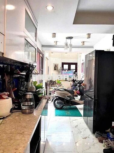 Cho thuê nhà hxh 4PN đường Hồ Biểu Chánh - Phú Nhuận - 1trệt 3lầu
