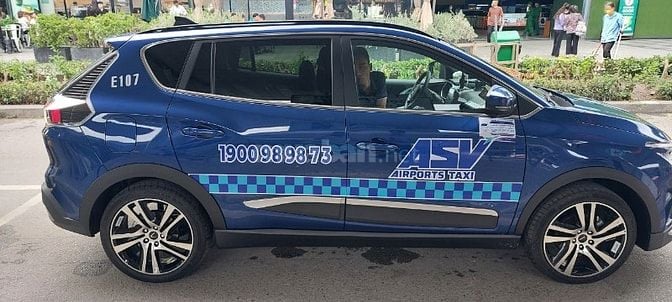 Tuyển gấp 30 lái xe làm việc tại sân bay, thu nhập cao, không lo khách