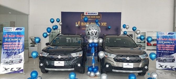 Tuyển gấp 30 lái xe làm việc tại sân bay, thu nhập cao, không lo khách