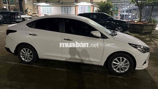 Hyundai Accent 2021 1.4 MT Tiêu chuẩn - 70000 km