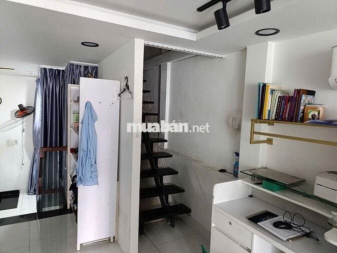 Cho Thuê nhà mặt tiền chợ tân hưng đường nguyễn văn quá sử dụng 150 m2