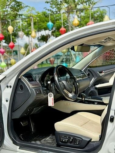 🐦‍🔥 LEXUS GS300   • Odo : 30.000 mls • Sản xuất : 12.2017 Model 2018