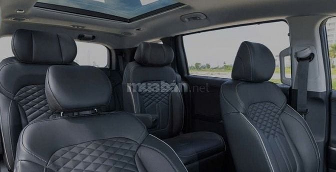 Tài xế cho Cty( chở sếp). Cí xe 7 chỗ Custin 2.0