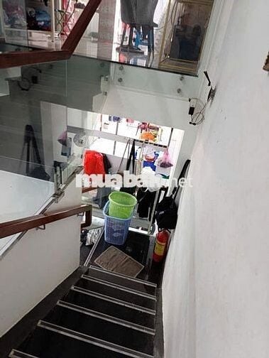 Cho Thuê nhà mặt tiền chợ tân hưng đường nguyễn văn quá sử dụng 150 m2