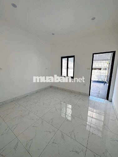 Nhà phúc đồng 42m2 xây 5 tầng cực đẹp , trước nhà rộng để xe ,gần phố