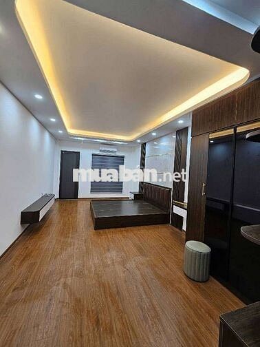 Nhà phúc đồng 42m2 xây 5 tầng cực đẹp , trước nhà rộng để xe ,gần phố