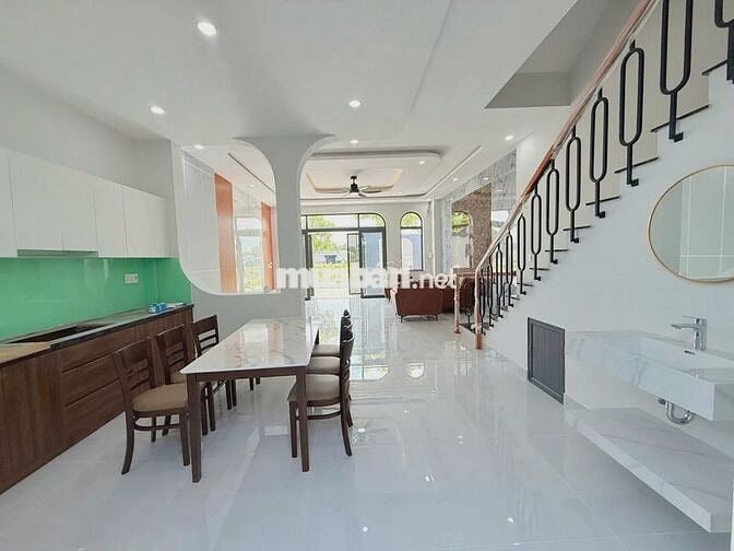 Bán nhà 3 tầng : đường Cây Da - Tân Phú Trung - 80m2 . Giá 2 tỷ 790