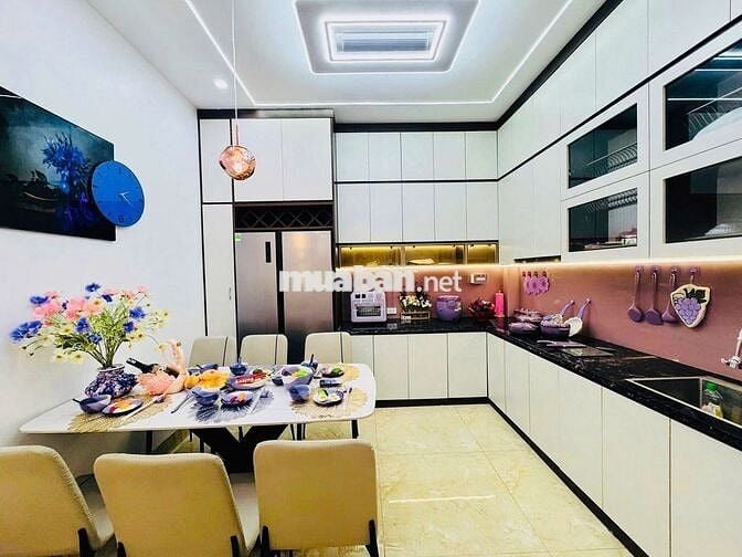 HỒNG MAI NHÀ MỚI 4 TẦNG – FULL NỘI THẤT Ở LUÔN – GẦN Ô TÔ