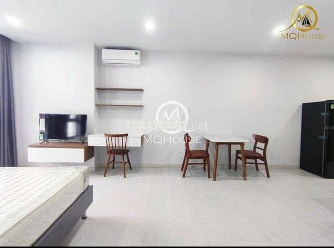 CHO THUÊ CĂN HỘ BAN CÔNG SIÊU RỘNG MỚI NGAY CÔNG VIÊN LÊ THỊ RIÊNG