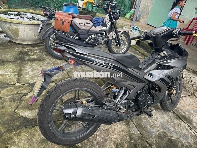 nhà dư xe nên bán con exiter cho bạn nào cần
