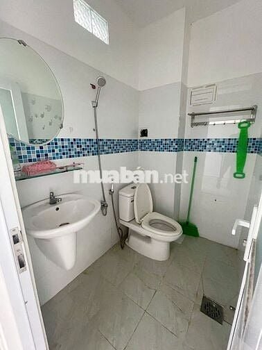 Cho Thuê Nhà Đường Đỗ Tấn Phong, Phú Nhuận ( Cho Làm CHDV - Cải Tạo )