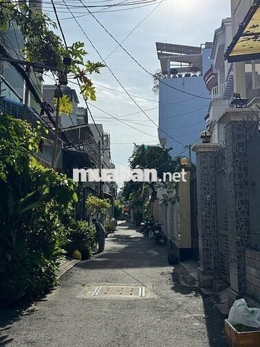 PHÒNG TRỌ CÓ SÂN THƯỢNG YÊN TỈNH GẦN CV LÀNG HOA