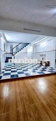 NHÀ ĐẸP 2 TẦNG TRẦN XUÂN SOẠN, 4.4M x 12M, 3PN, NHỈNH 5 TỶ 💰