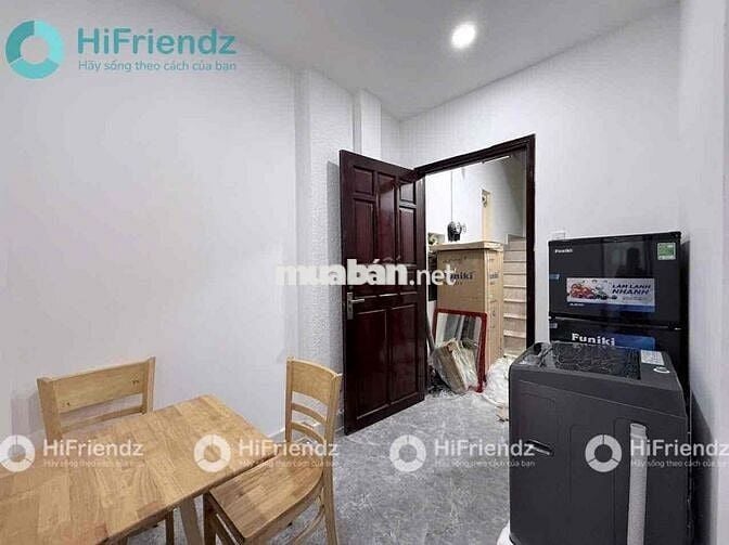 2 Phòng Ngủ - 40m2 -Full Nội Thất -Ban công- Phan Xích long-Phú nhuận