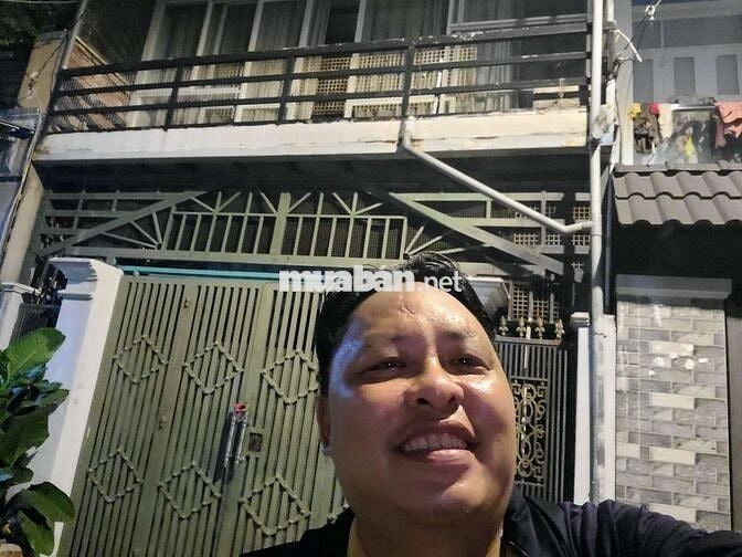Bán Nhà 2 mặt hẻm xe hơi 82M2, hẻm
5M Phan Huy Ích Bùi Quang Là 6,X tỷ