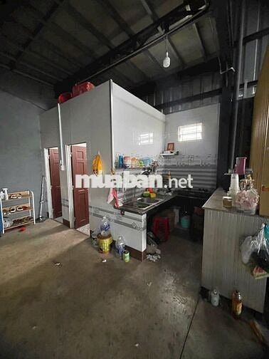 Kẹt ! Bán gấp xưởng cho thuê ở gần KCN Trảng Bàng 320m2 SHR giá 810TR