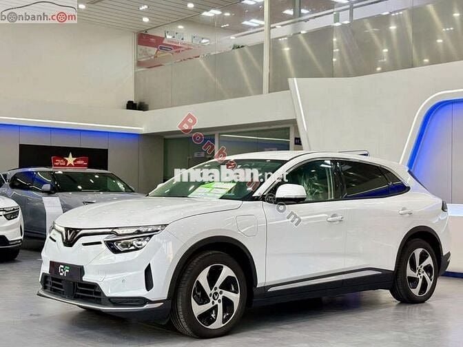 VinFast VF8 Eco AWD 2024 - 880 Triệu