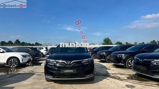 VinFast VF8 Eco AWD 2023 - 750 Triệu