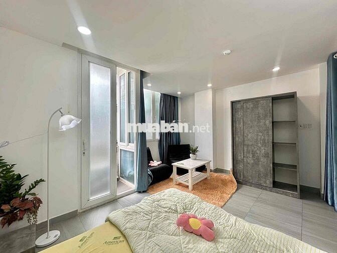 Căn Hộ 1PN-Tách Bếp - Full nội thất - Ngay Vòng Xoay Lăng Cha Cả