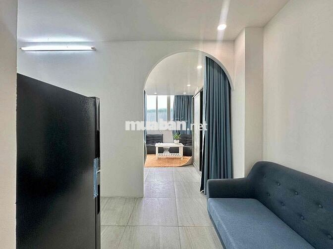 Căn Hộ 1PN-Tách Bếp - Full nội thất - Ngay Vòng Xoay Lăng Cha Cả