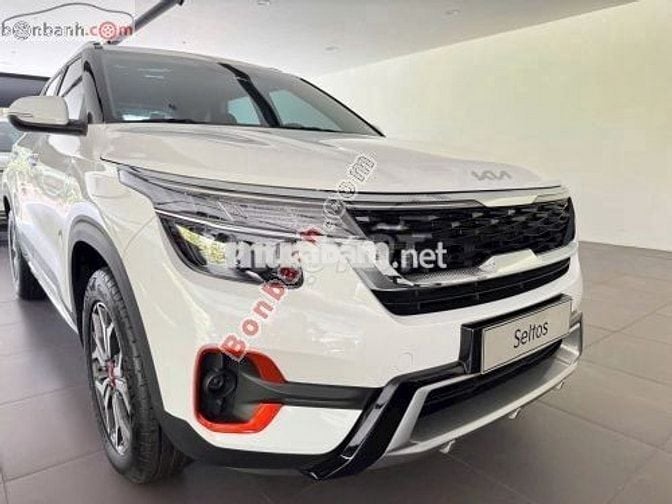 Kia Seltos Luxury 1.4 AT 2024
