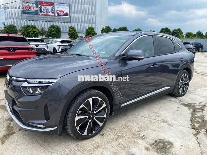 VinFast VF8 Plus AWD 2024 - 999 Triệu