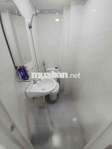 Giảm sâu còn 5.55 tỷ – Nhà 4 tầng 39m² Hoàng Hoa Thám gần Phan Đăng Lư