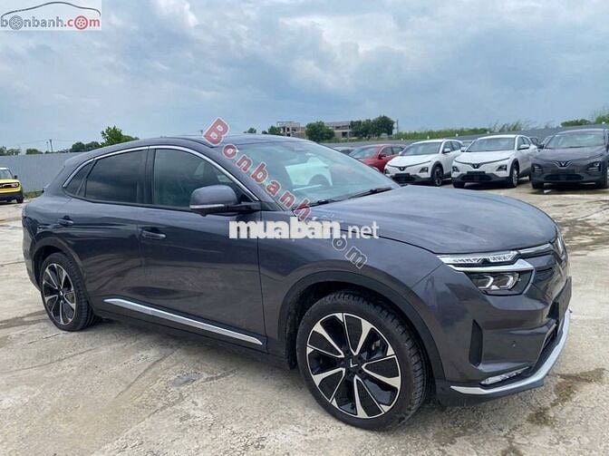 VinFast VF8 Plus AWD 2024 - 999 Triệu