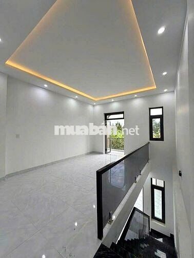 CHÍNH CHỦ ĐANG KẸT BÁN NHÀ GIÁP NGAY GẦN BỬU LONG