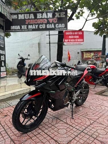 Bajaj Pulsar Rs200 2016 biển số thành phố
