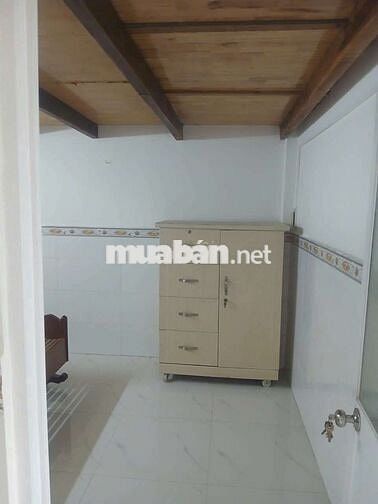Cho thuê nhà cấp 4 sạch sẽ, thoáng mát, tiện nghi 80m2